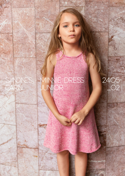 Sandnes-Set, „Minnie Dress Junior“, Sandnes Mandarin Petit und Tynn Line, 10 Jahre