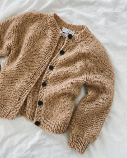 PetiteKnit Einzelanleitung, „Novice Cardigan Junior - Chunky Edition“, Deutsch